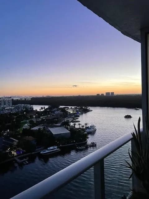 2 bedroom 3 bath for sale at 330 Sunny Isles Blvd # 1506, Sunny Isles Beach FL 33160