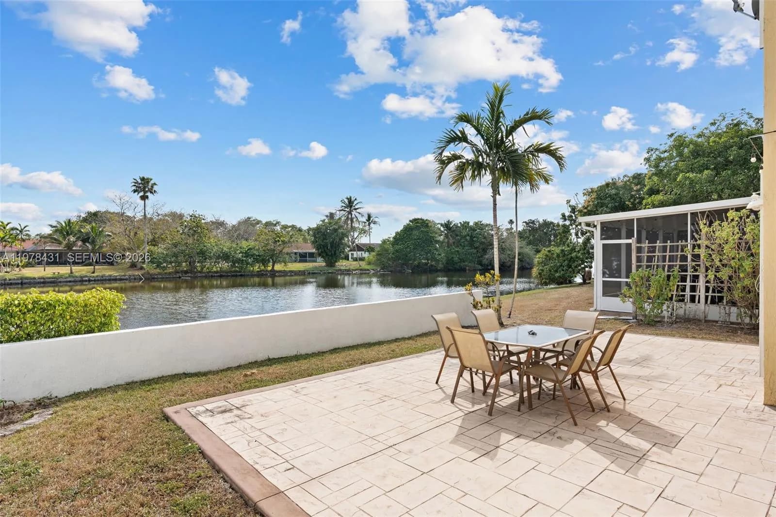 9838 NW 1st Mnr, Coral Springs FL 33071