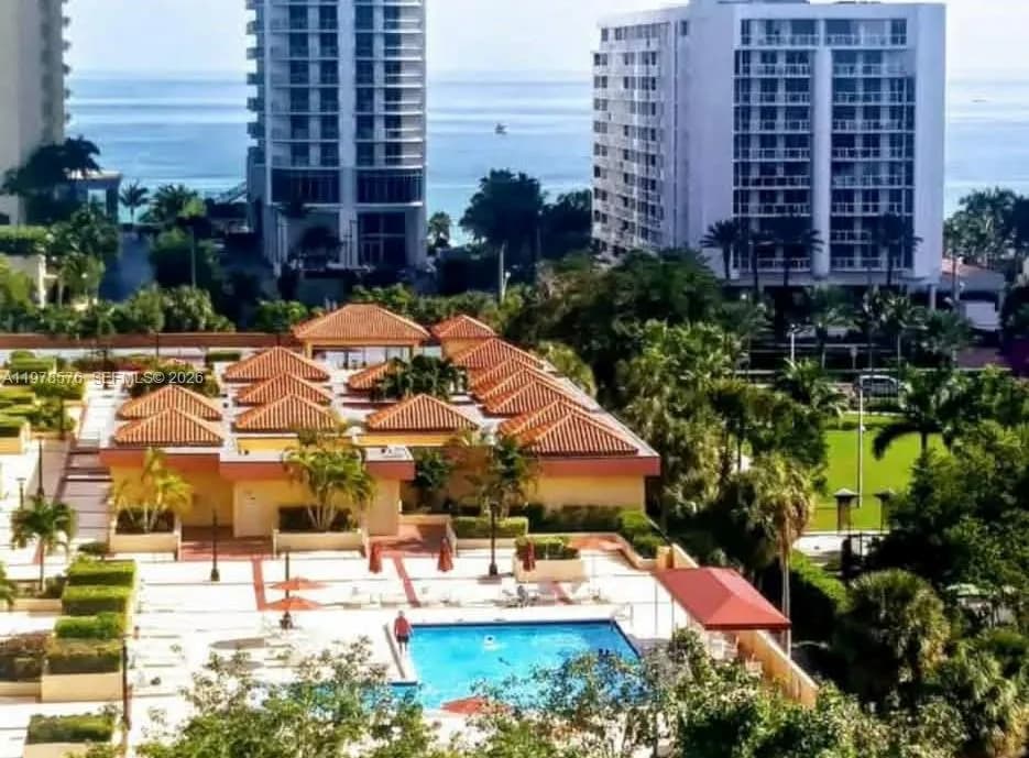 2 bedroom 2 bath for sale at 230 N 174th St # 1120, Sunny Isles Beach FL 33160