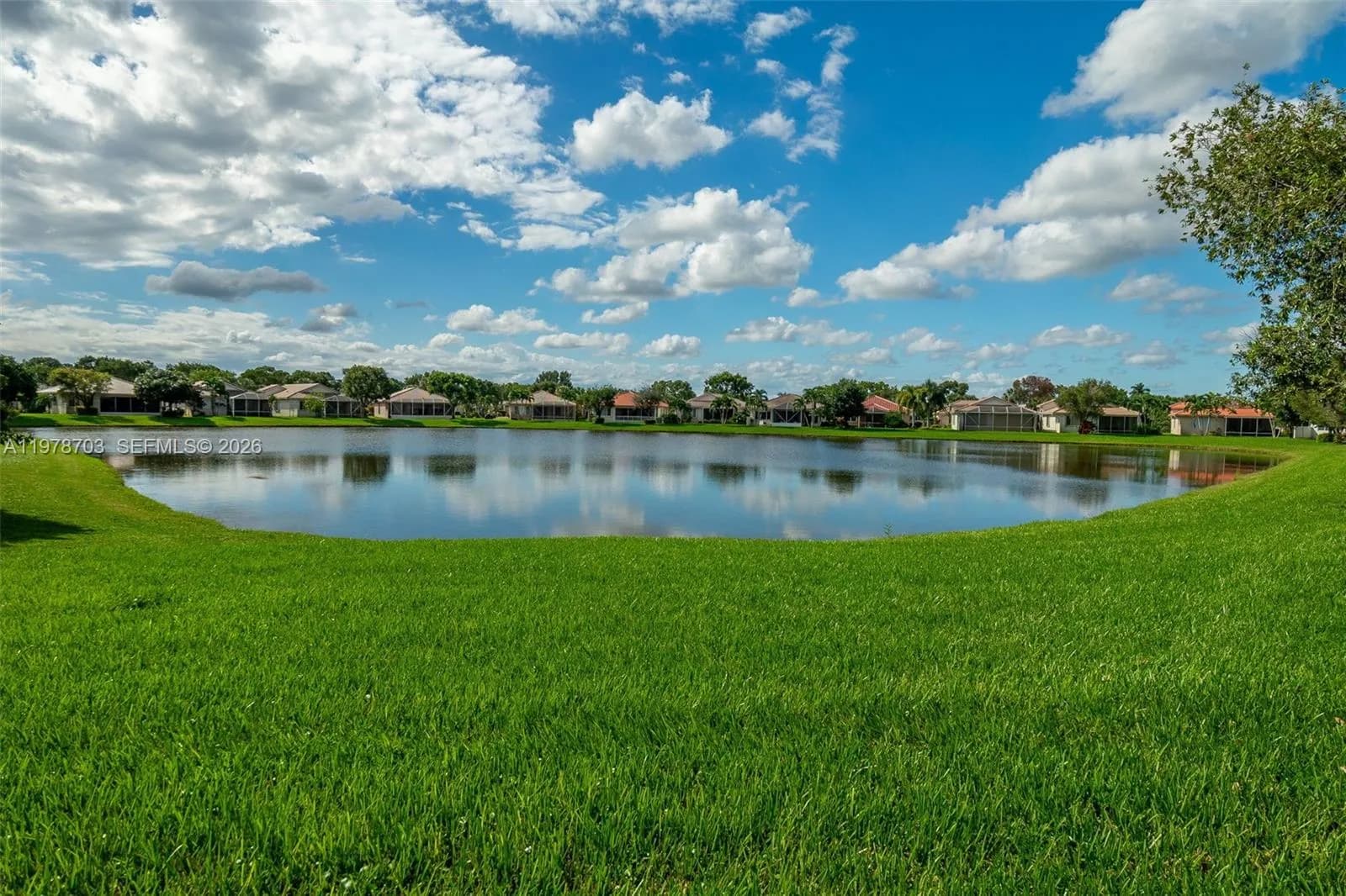 2675 Clipper Cir, West Palm Beach FL 33411