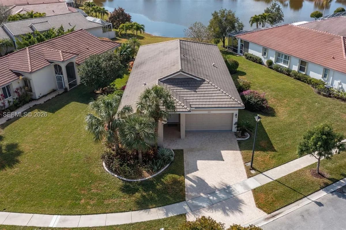 2675 Clipper Cir, West Palm Beach FL 33411