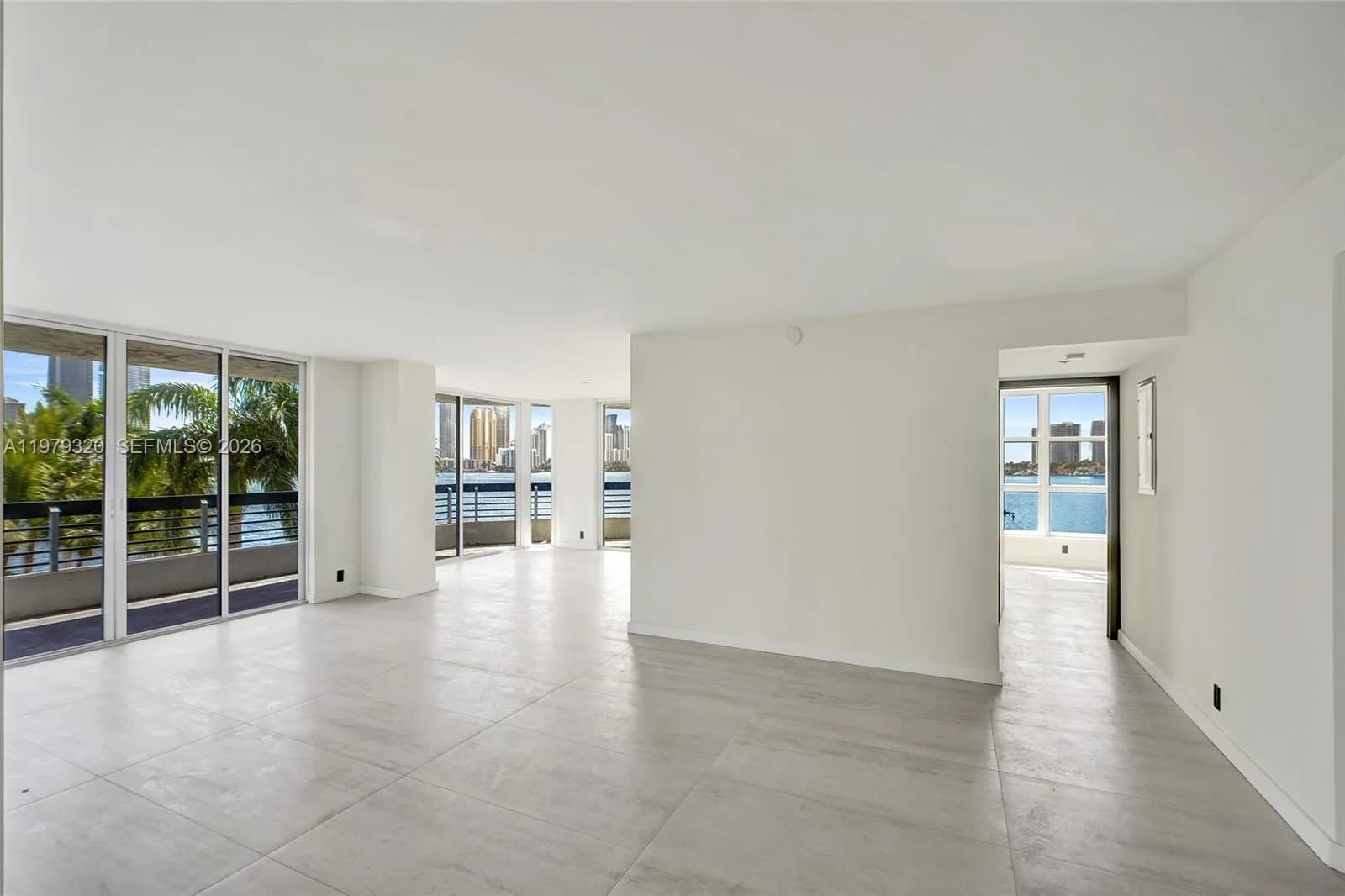 3530 Mystic Pointe Dr # 415, Aventura FL 33180