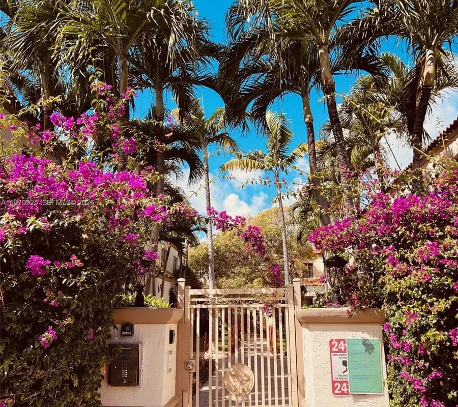 1500 Pennsylvania Ave # 9A, Miami Beach FL 33139