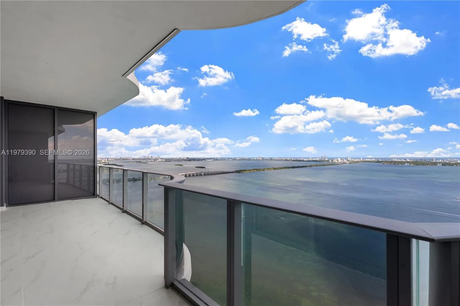 2 bedroom 3 bath for sale at 700 NE 24TH ST # 4102, Miami FL 33137