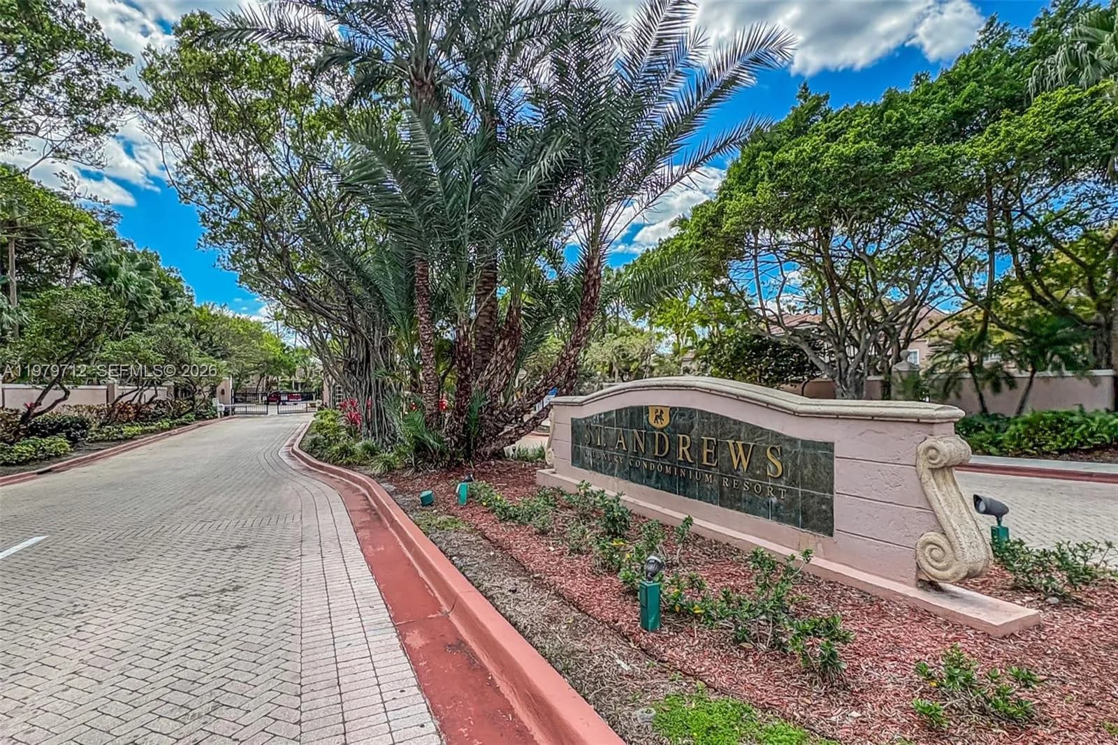 12172 Saint Andrews Pl # 307, Miramar FL 33025