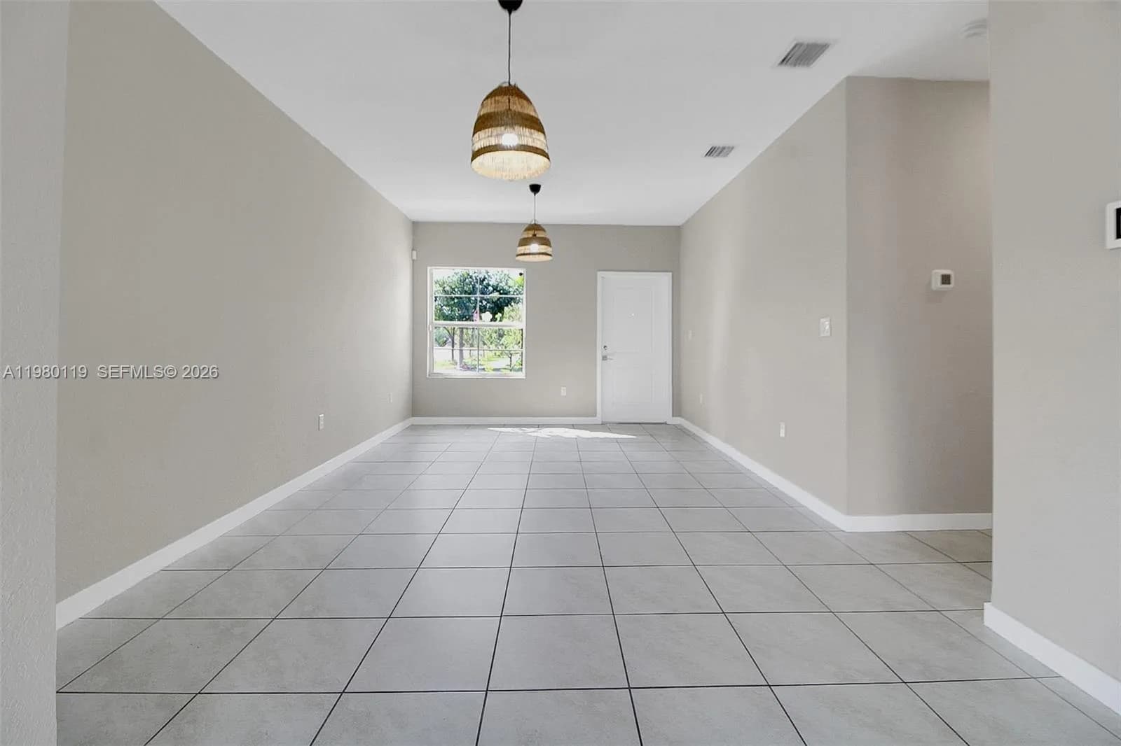 552 NE 5th Way, Florida City FL 33034