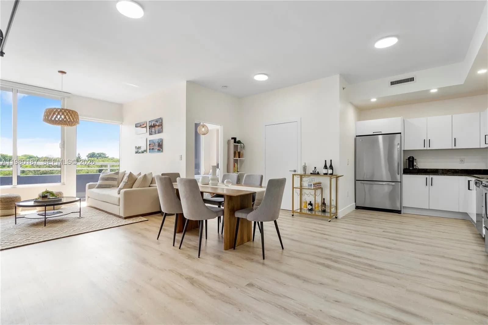 3250 Grand Ave # 507, Miami FL 33133