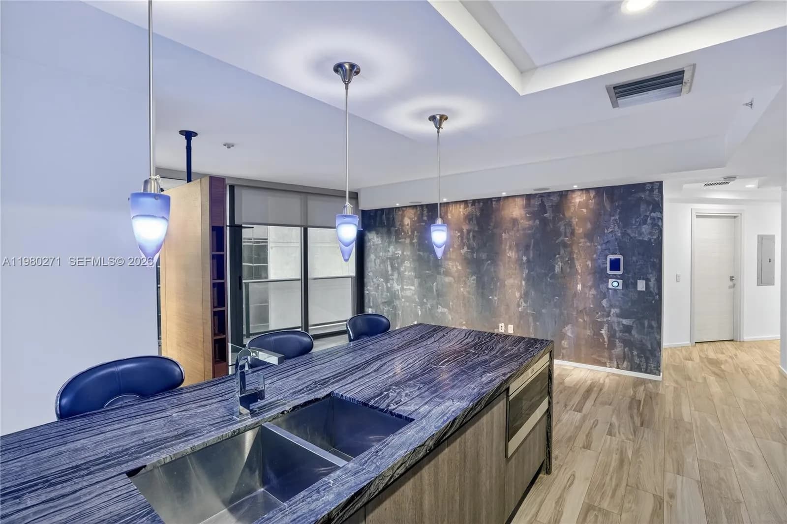 801 S Miami Ave # 2805, Miami FL 33130