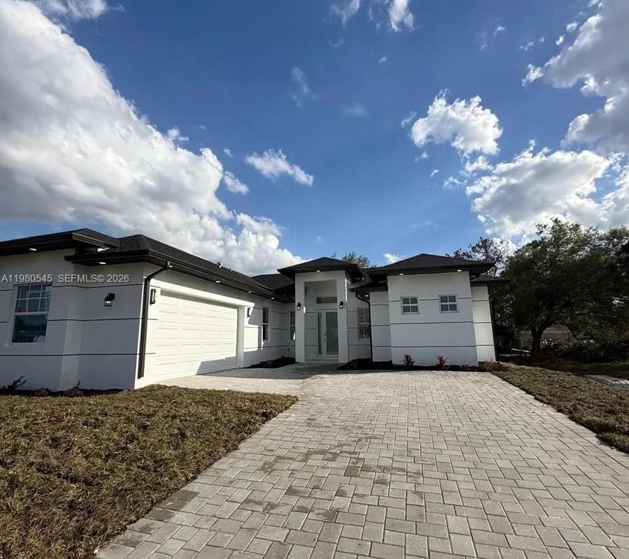 3707 36th ST SW, Lehigh Acres FL 33976