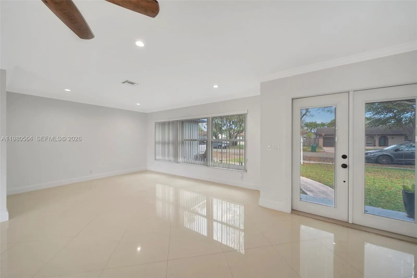 5137 SW 87th Ter, Cooper City FL 33328