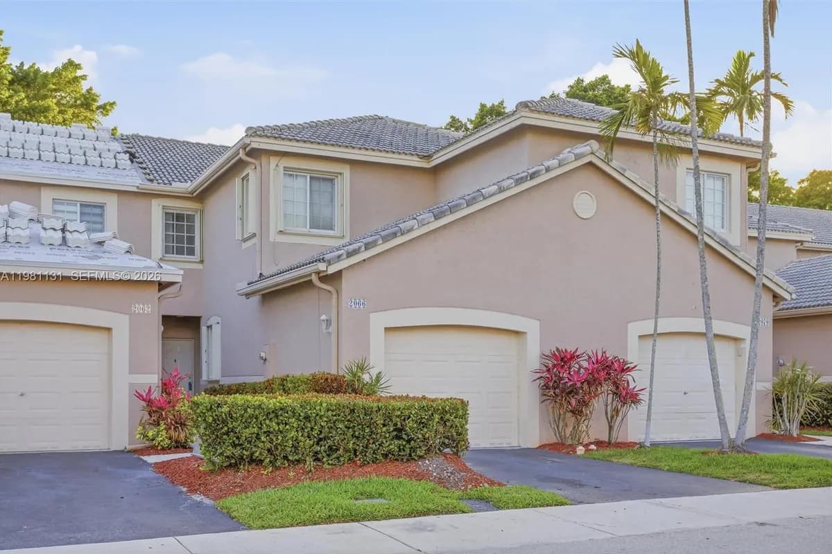 2066 Madeira Dr # 2066, Weston FL 33327