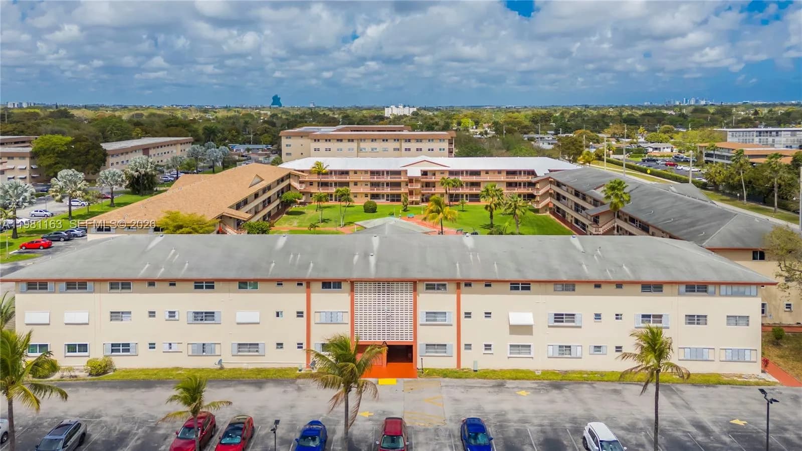 5300 Washington St # A137, Hollywood FL 33021