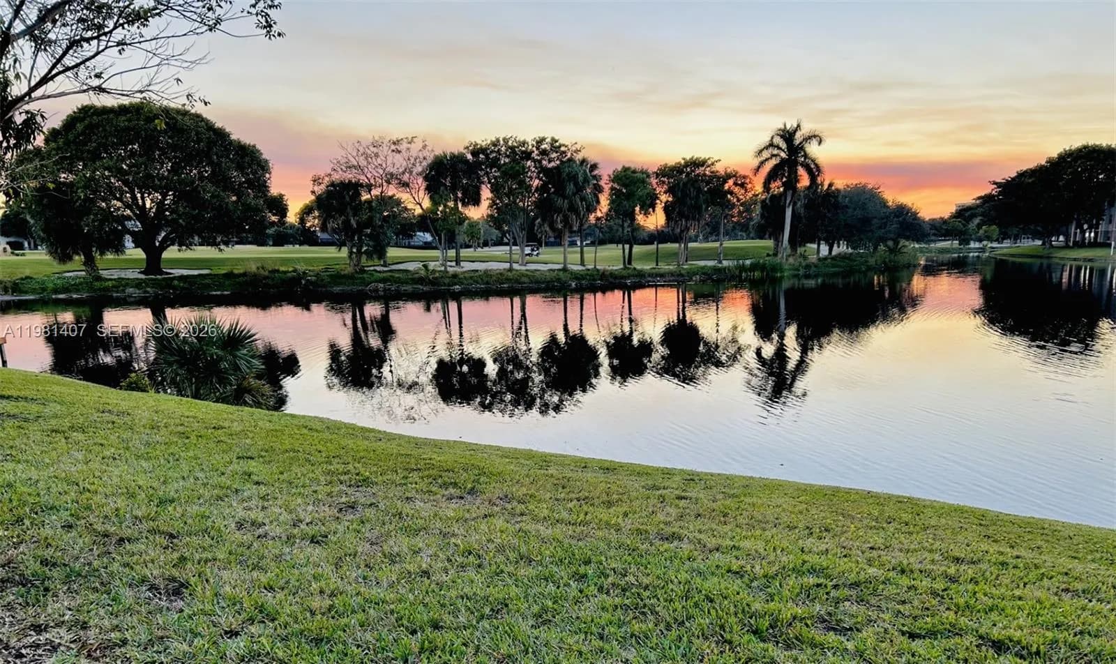 211 SW 87th Ter, Plantation FL 33324