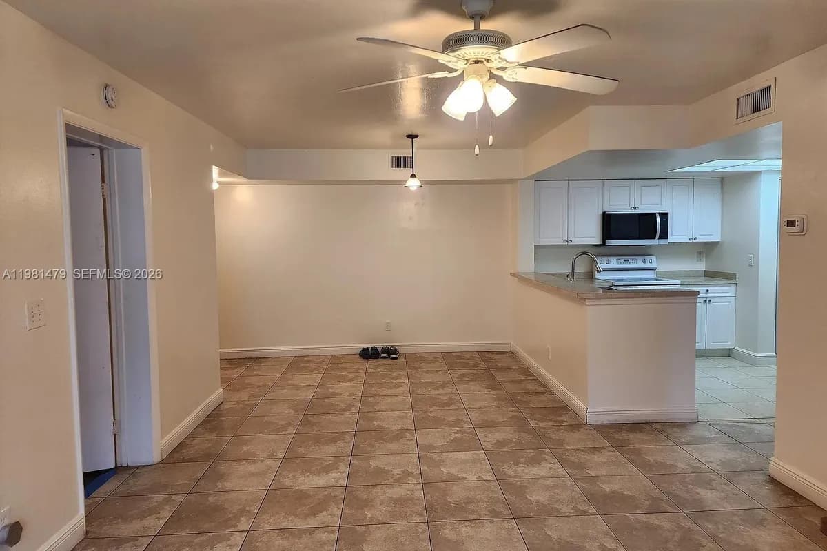 9022 W Atlantic Blvd # 223, Coral Springs FL 33071