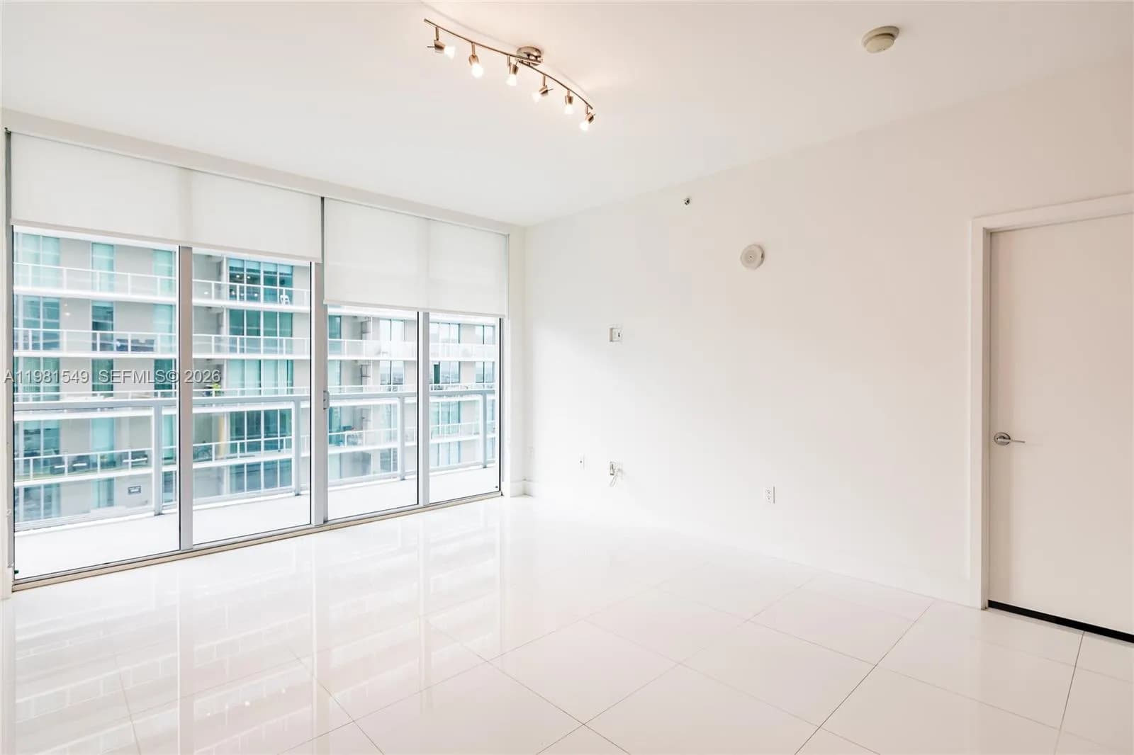 1111 SW 1st Ave, Miami FL 33130