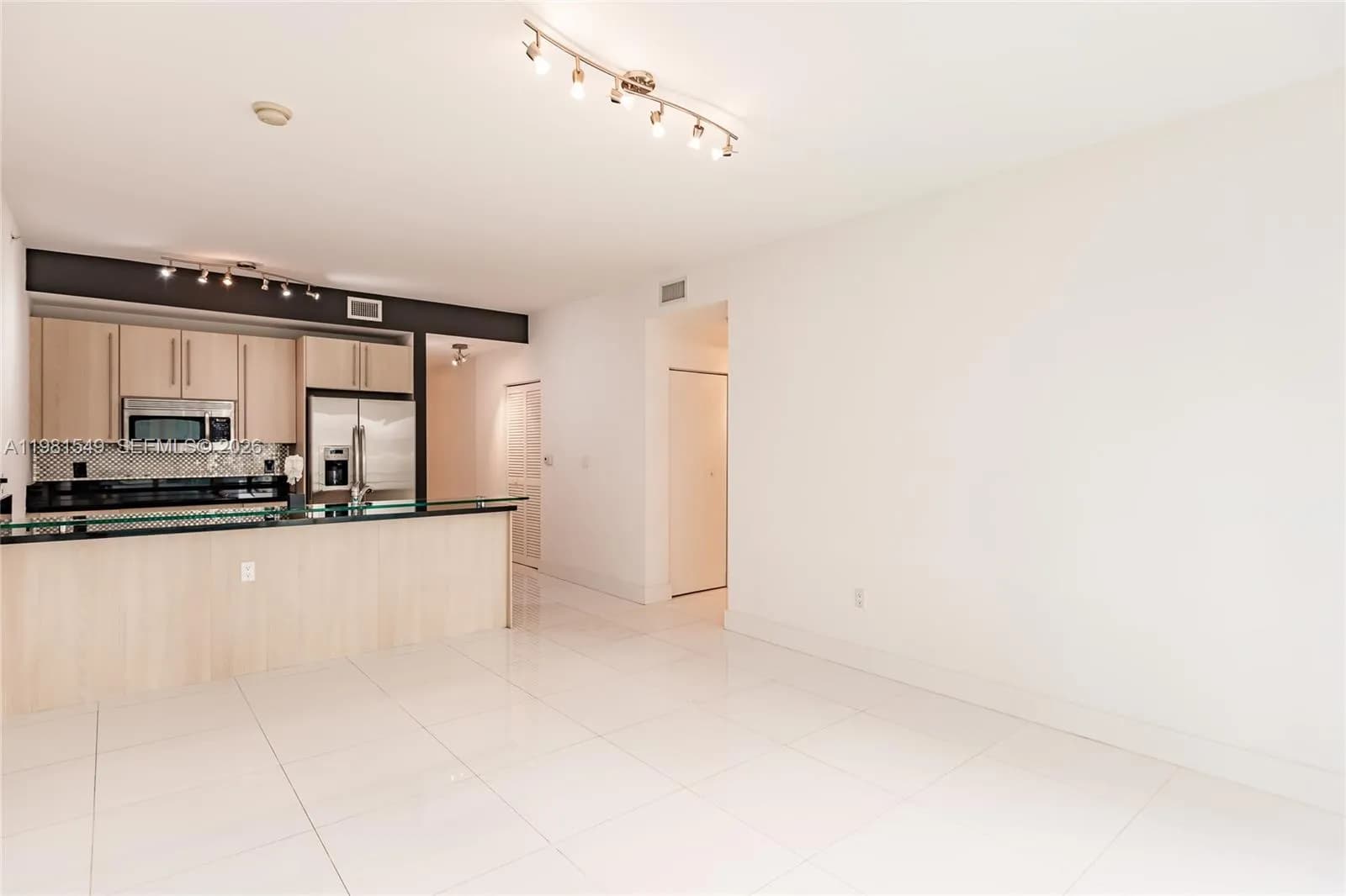 1111 SW 1st Ave, Miami FL 33130