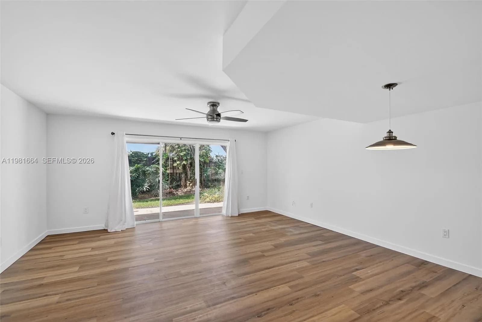 101 E Half Moon Cir # B, Hypoluxo FL 33462