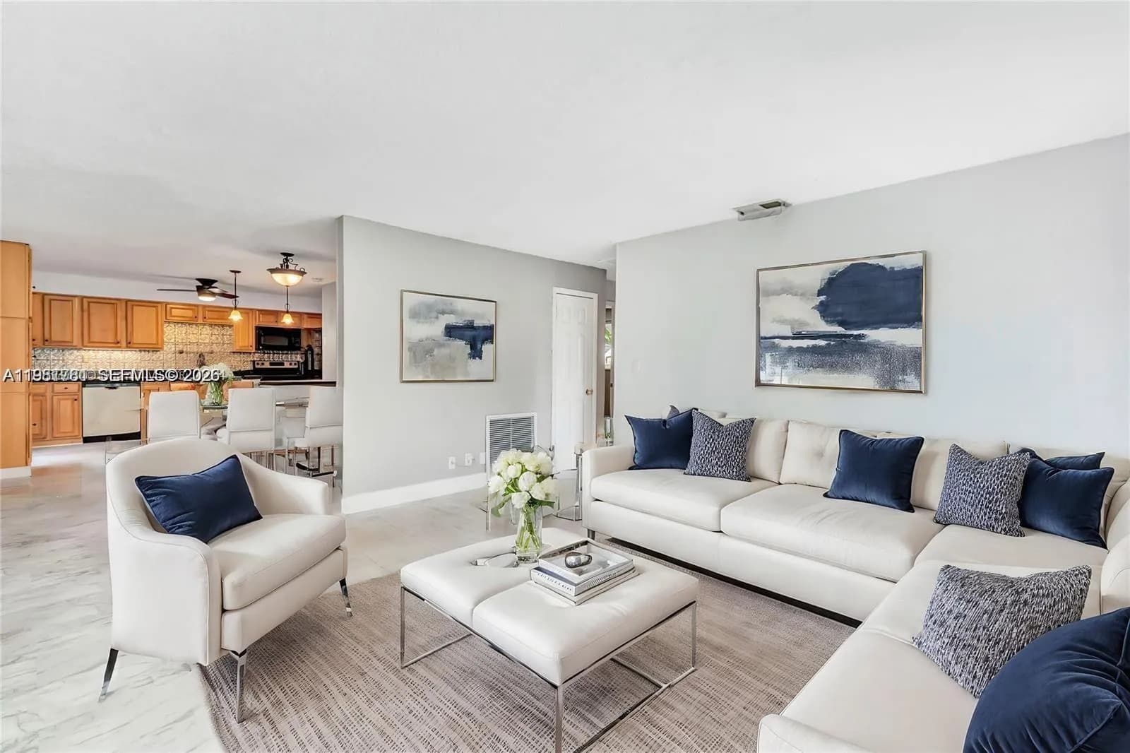 735 NE 38th St, Oakland Park FL 33334