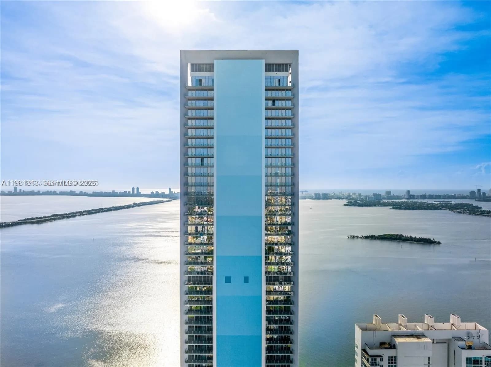 2 bedroom 2 bath for sale at 700 NE 26th Ter # 3005, Miami FL 33137
