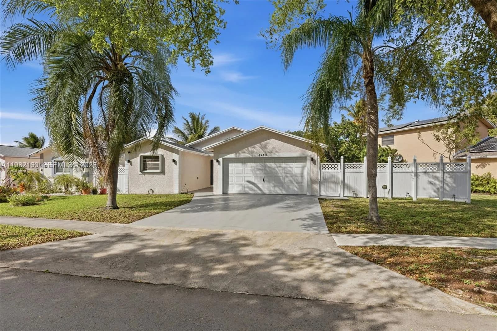 3 bedroom 2 bath for sale at 2425 Raleigh St, Hollywood FL 33020
