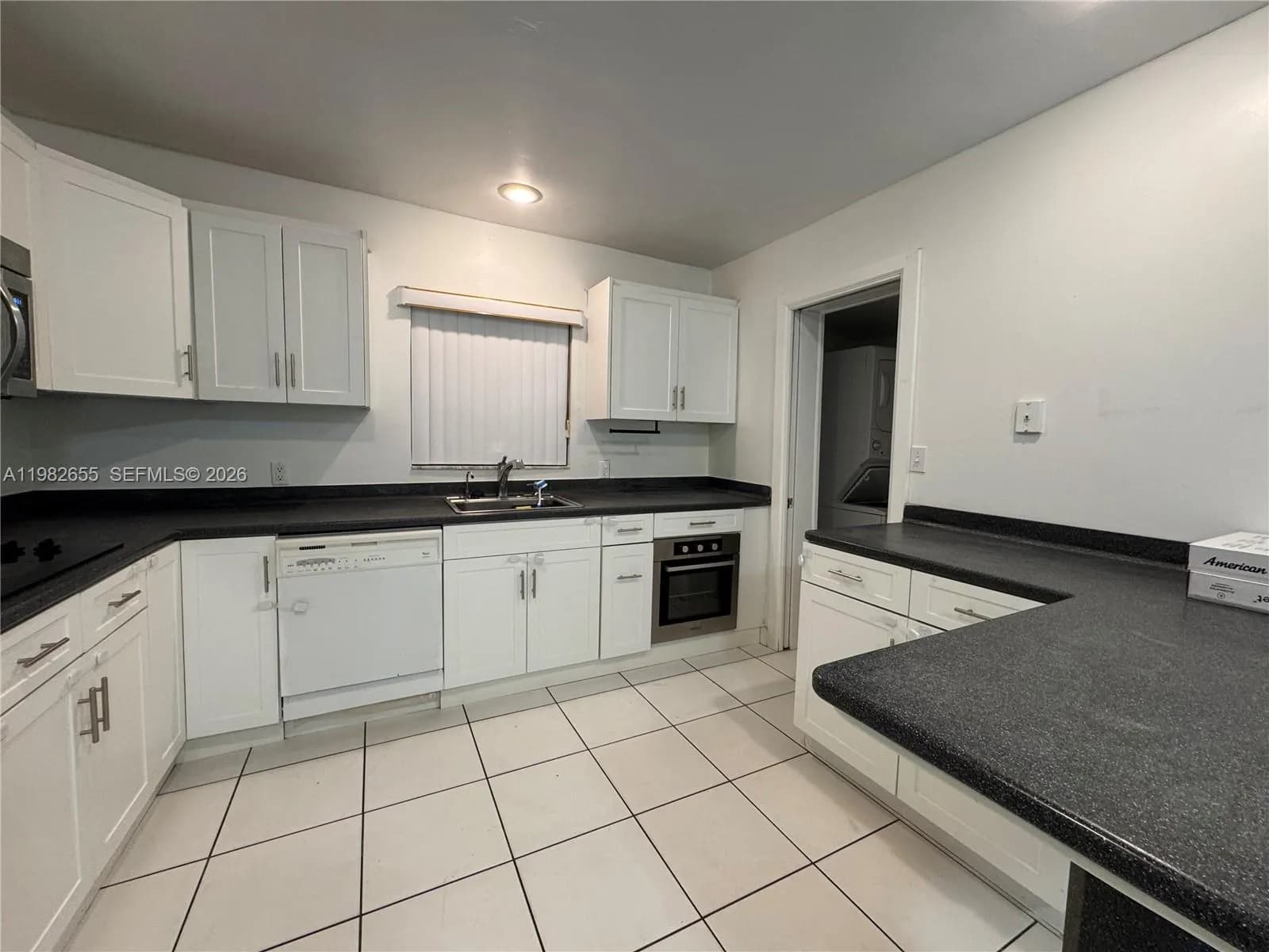 65 Bentley Dr, Miami Springs FL 33166