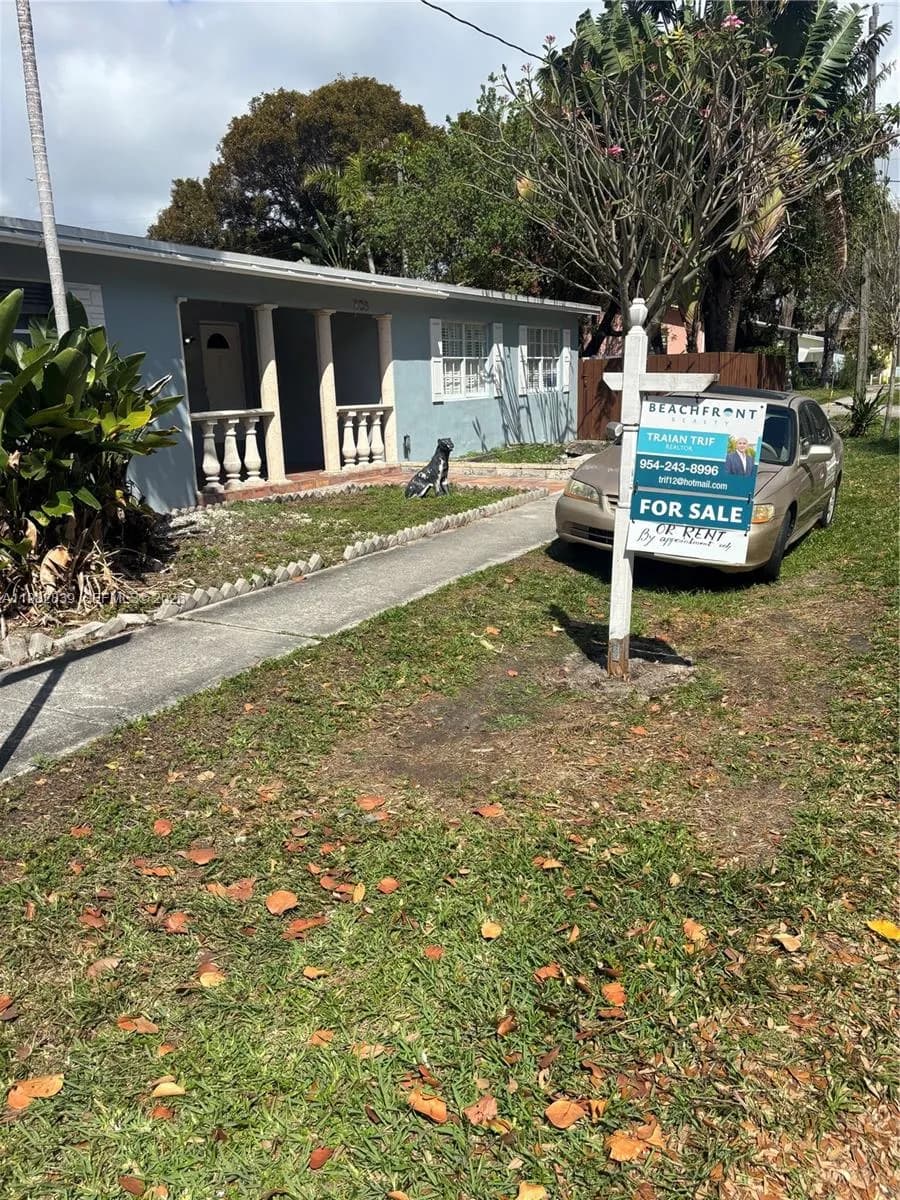 729 NE 2nd Ct, Hallandale Beach FL 33009