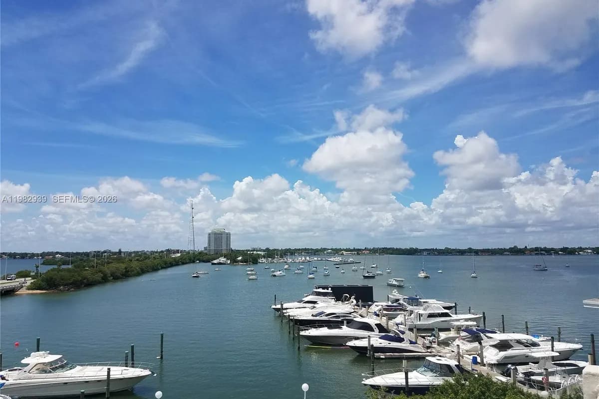 7904 West Dr # 411, North Bay Village FL 33141