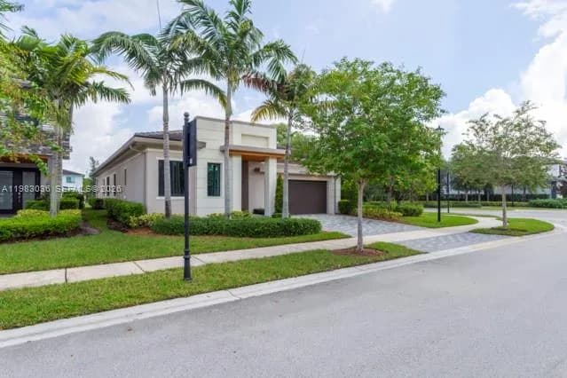 10705 Pacifica Way, Parkland FL 33076