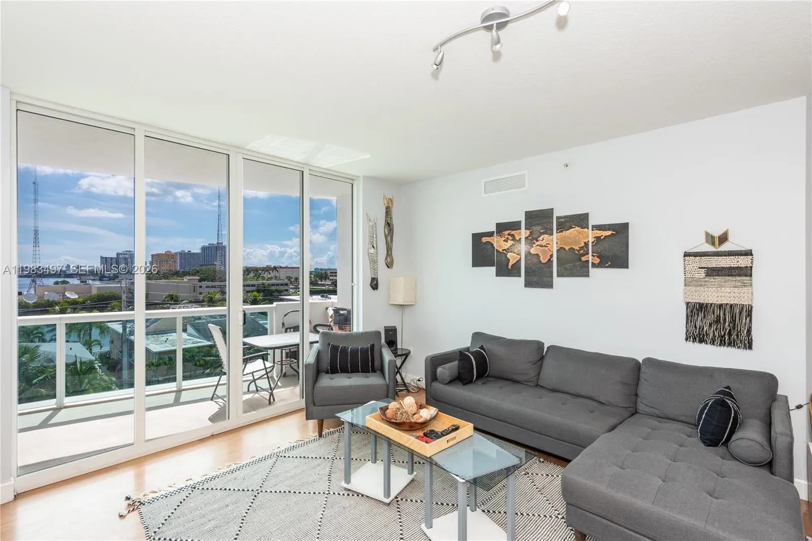 7910 Harbor Island Dr # 502, North Bay Village FL 33141