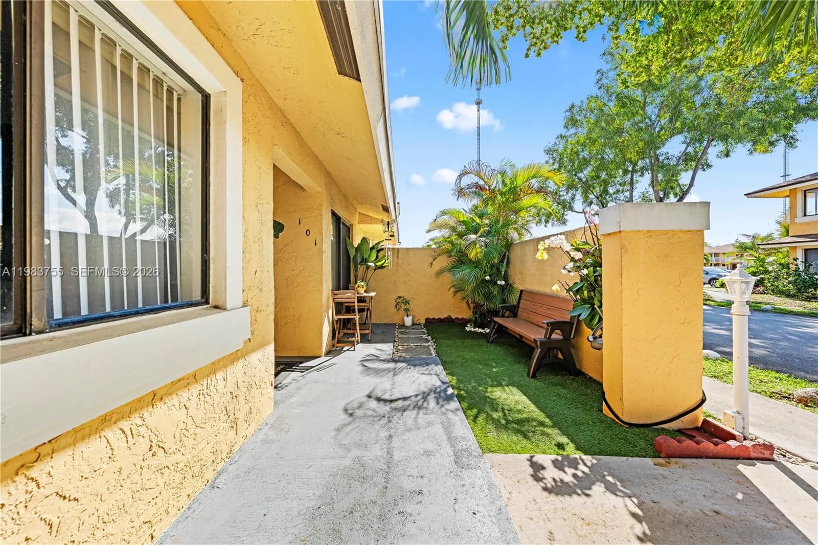 505 NW 214th St # 101, Miami Gardens FL 33169