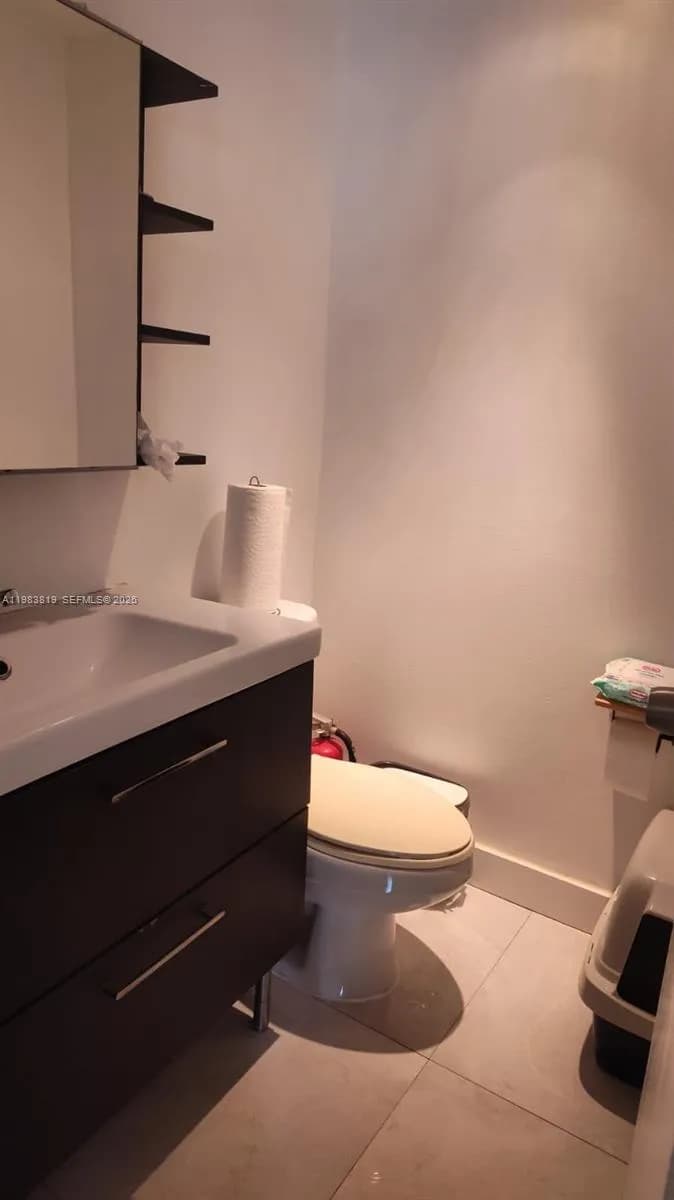 200 177 DR # 115, Sunny Isles Beach FL 33160