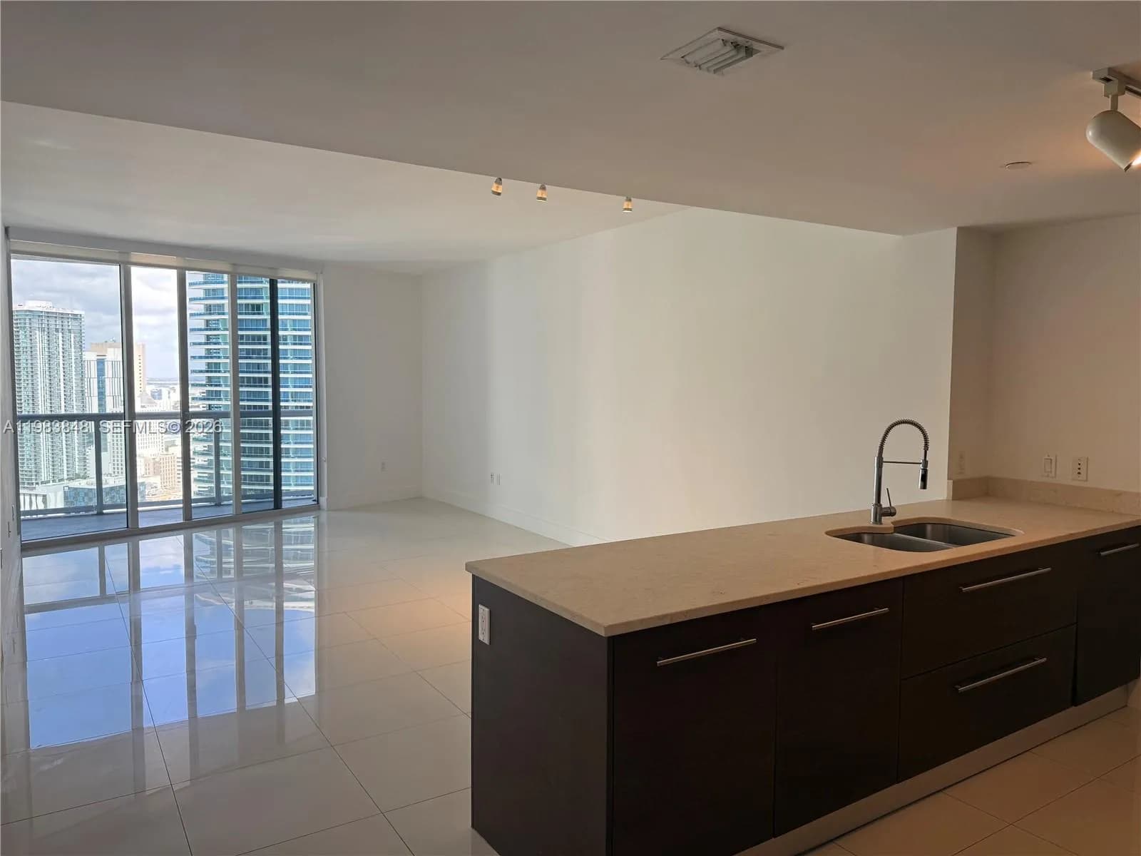 465 Brickell Ave # 3906, Miami FL 33131