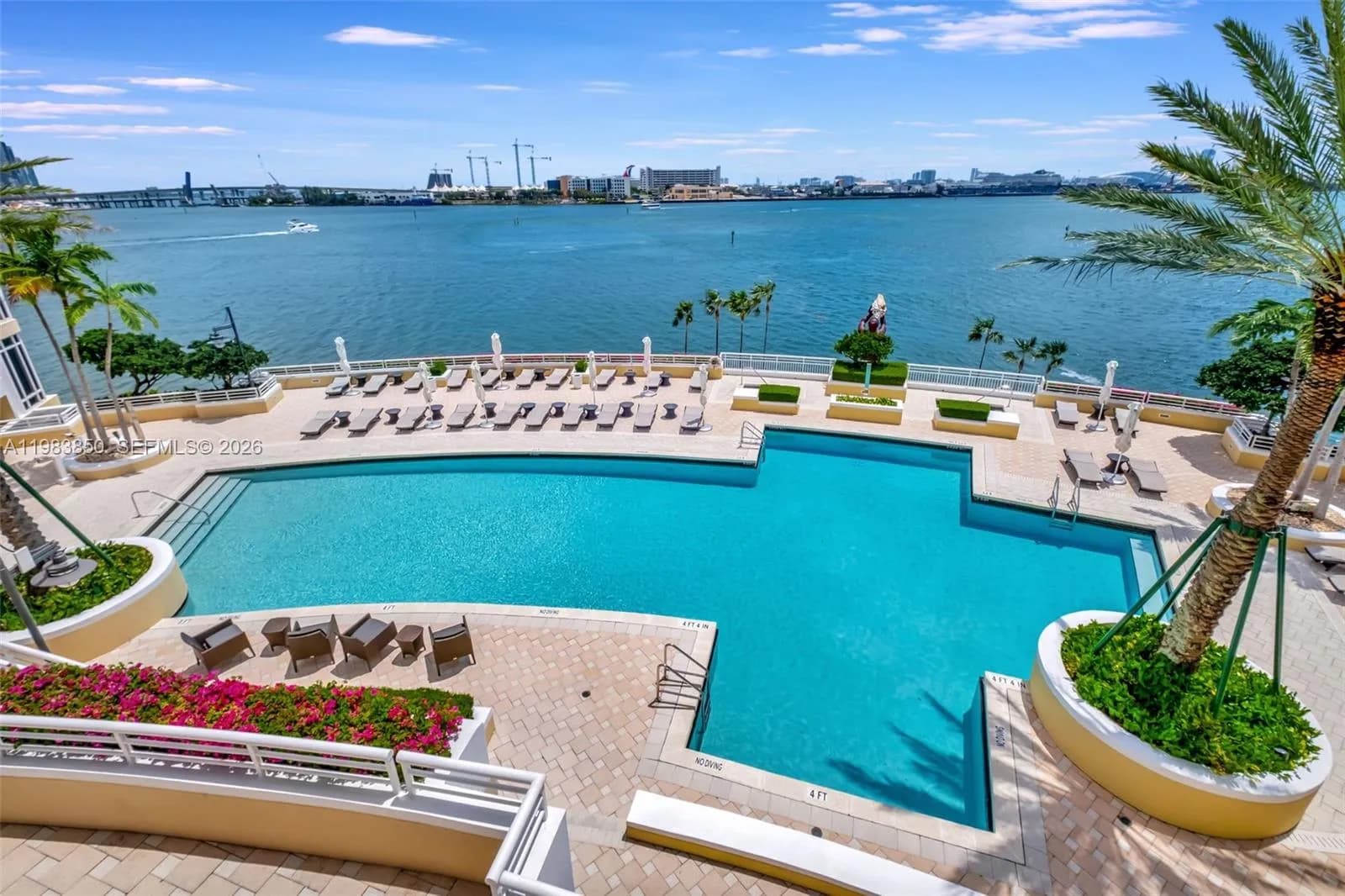 2 bedroom 2 bath for sale at 848 Brickell Key Dr # 2602, Miami FL 33131