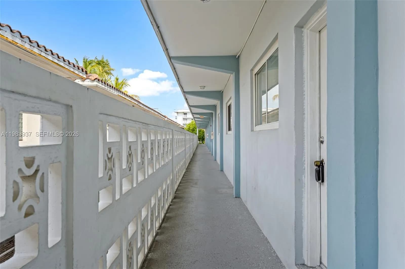 1185 Marseille Dr # 202, Miami Beach FL 33141