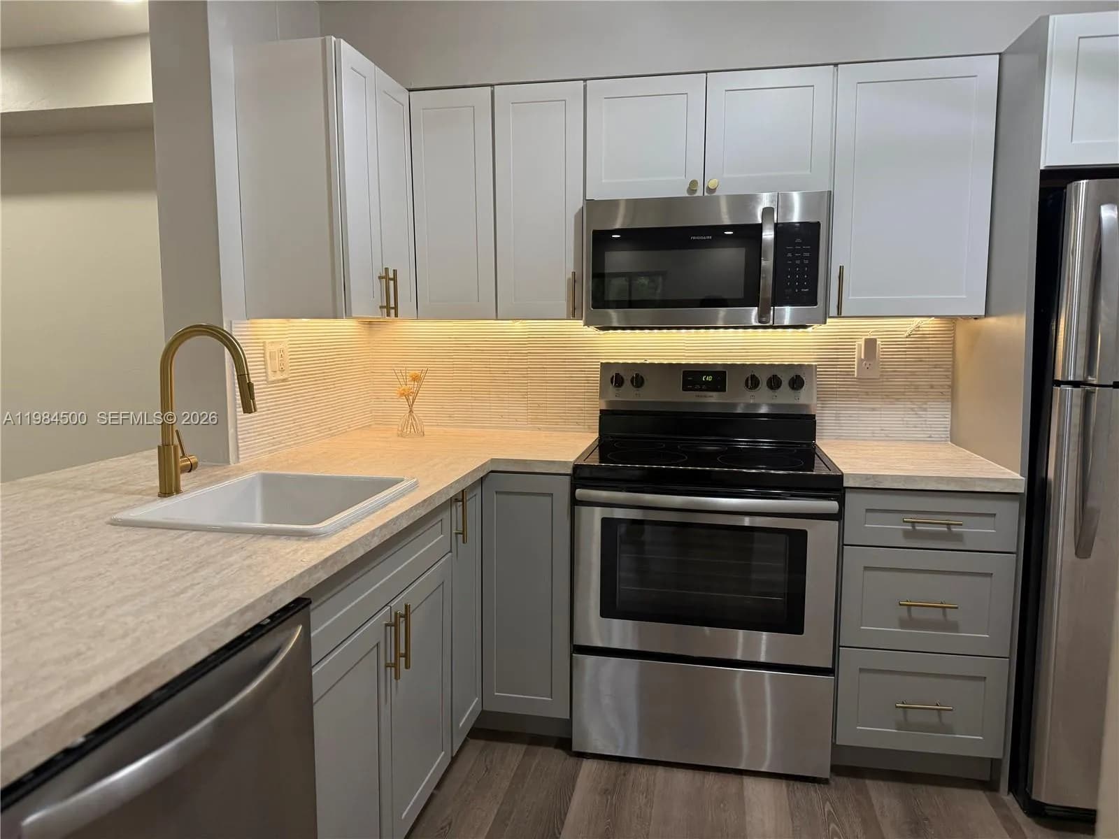 3001 N Oakland Forest Dr # 104, Oakland Park FL 33309