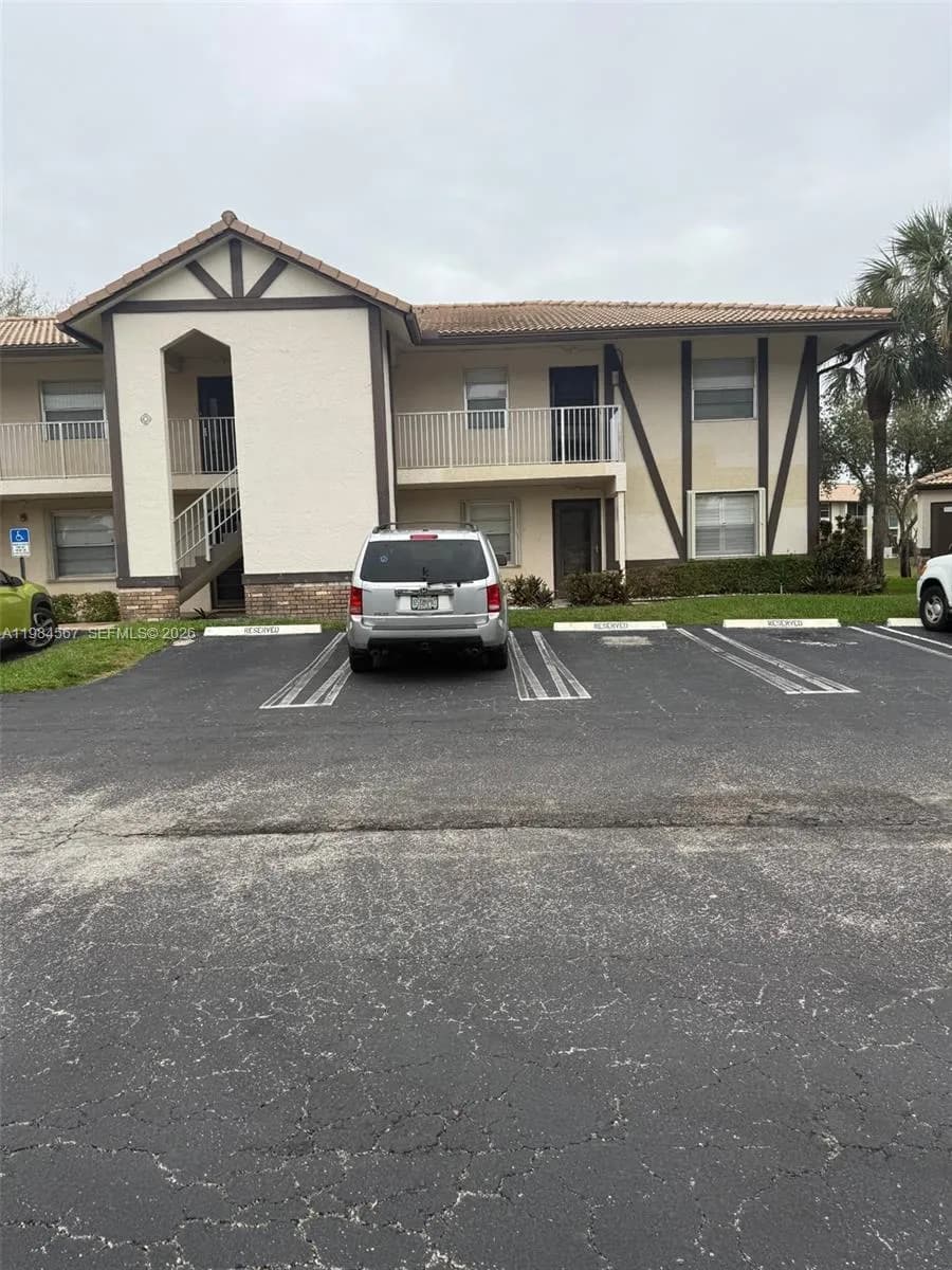 2305 NW 89th Dr # 707, Coral Springs FL 33065