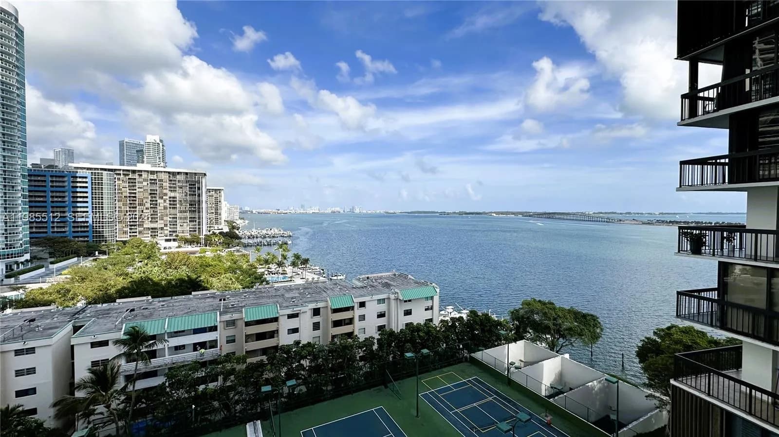 1 bedroom 2 bath for sale at 2333 Brickell Ave # 1009, Miami FL 33129