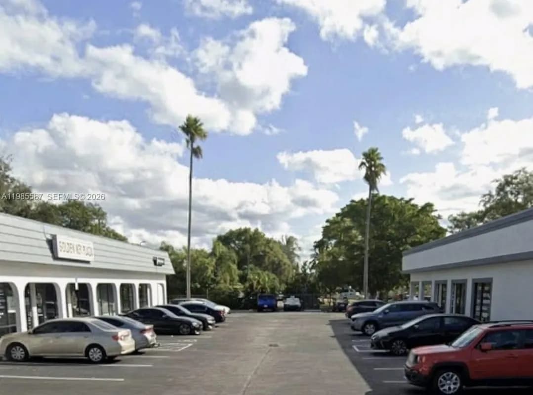 801 S Federal Hwy # 807, Dania Beach FL 33004