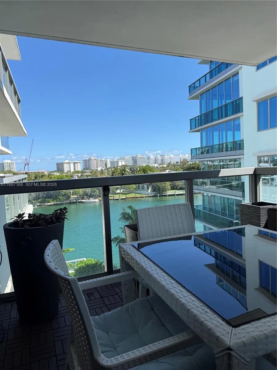 9261 E Bay Harbor Dr # 607, Bay Harbor Islands FL 33154