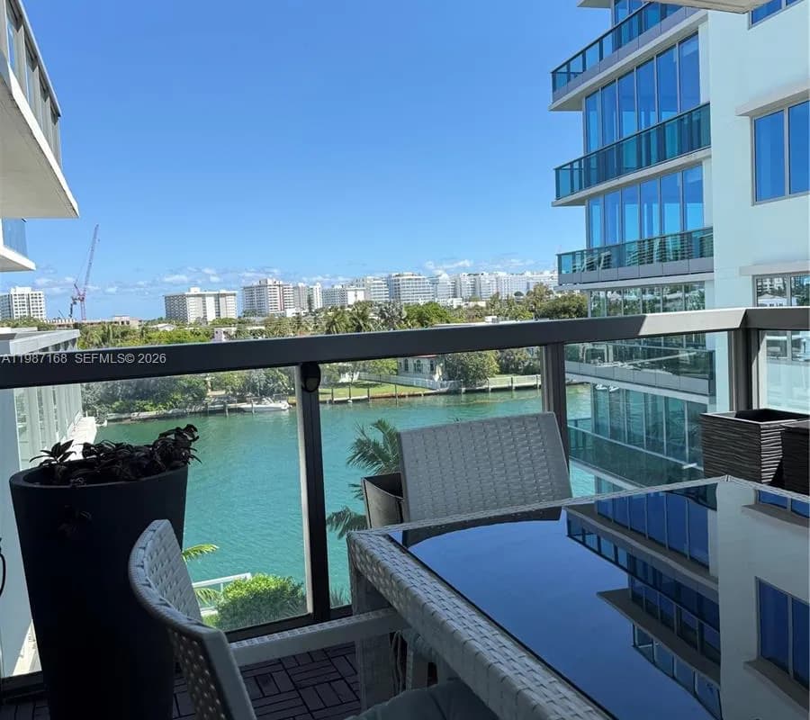 9261 E Bay Harbor Dr # 607, Bay Harbor Islands FL 33154