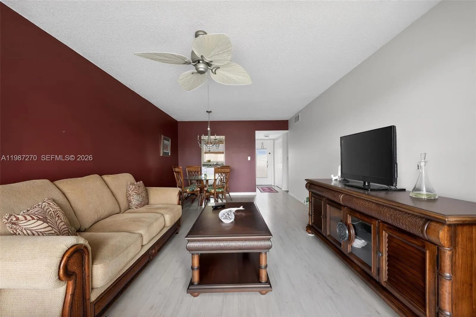 8051 N Sunrise Lakes Dr # 307, Sunrise FL 33322