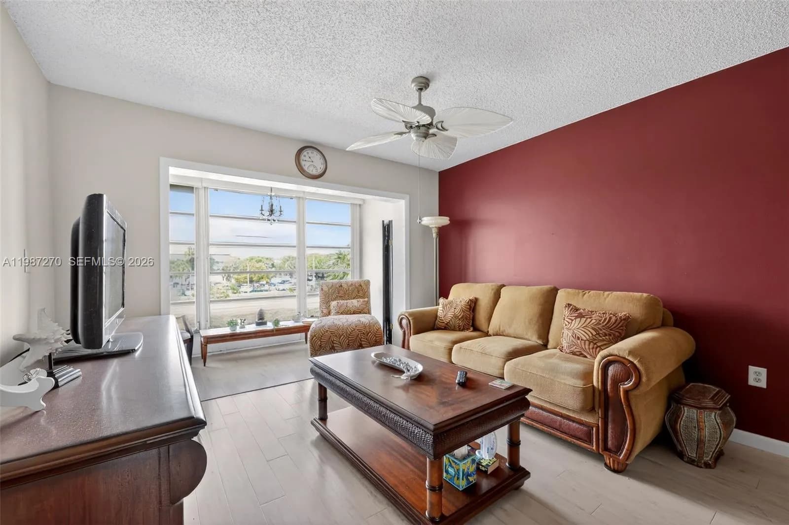 8051 N Sunrise Lakes Dr # 307, Sunrise FL 33322