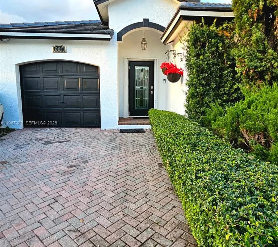 8003 SW 158th Pl, Miami FL 33193