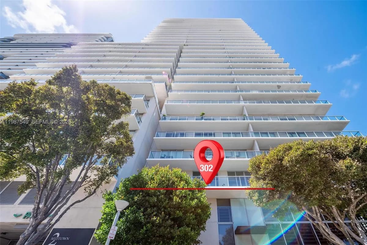 3470 E Coast Ave # H0302, Miami FL 33137