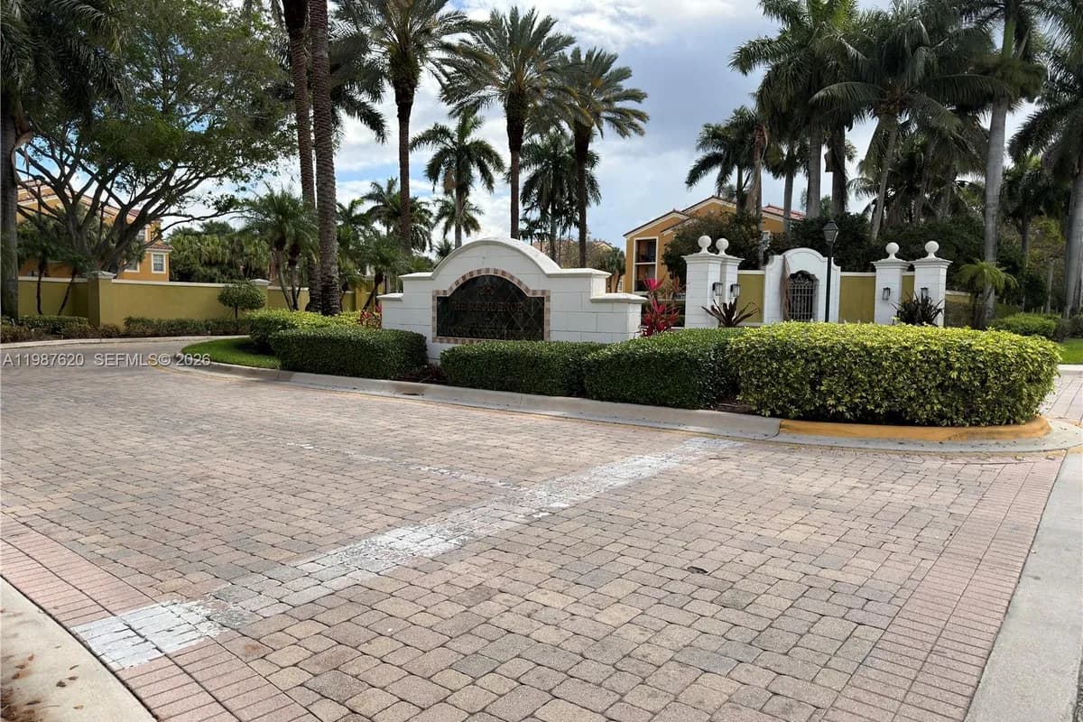 2351 W Preserve Way # 104, Miramar FL 33025