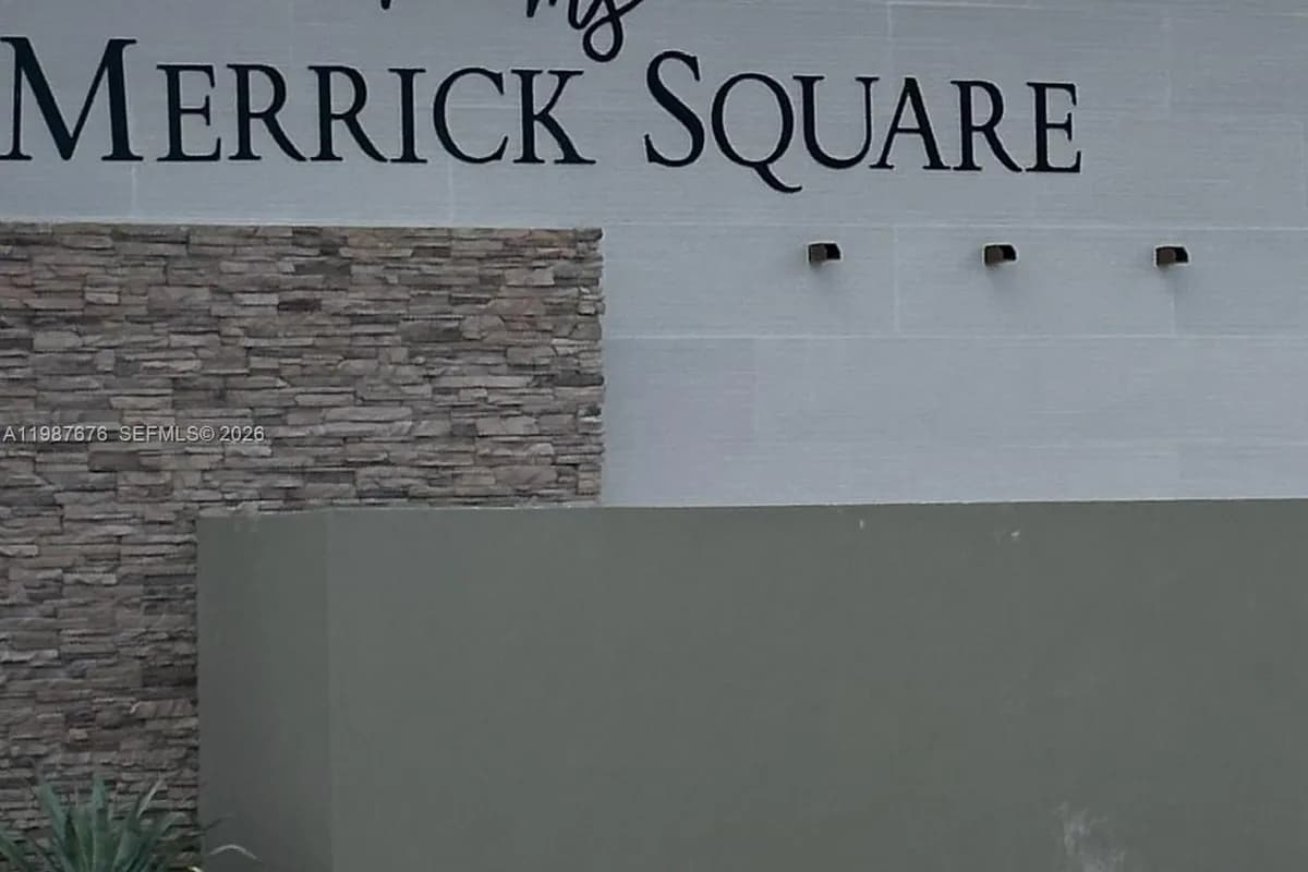 17173 SW 1st St, Pembroke Pines FL 33027