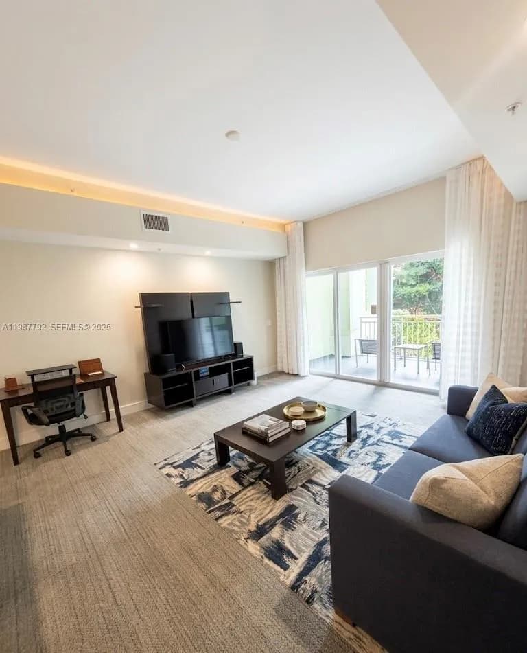 5300 NW 87th Ave # 1109, Doral FL 33178