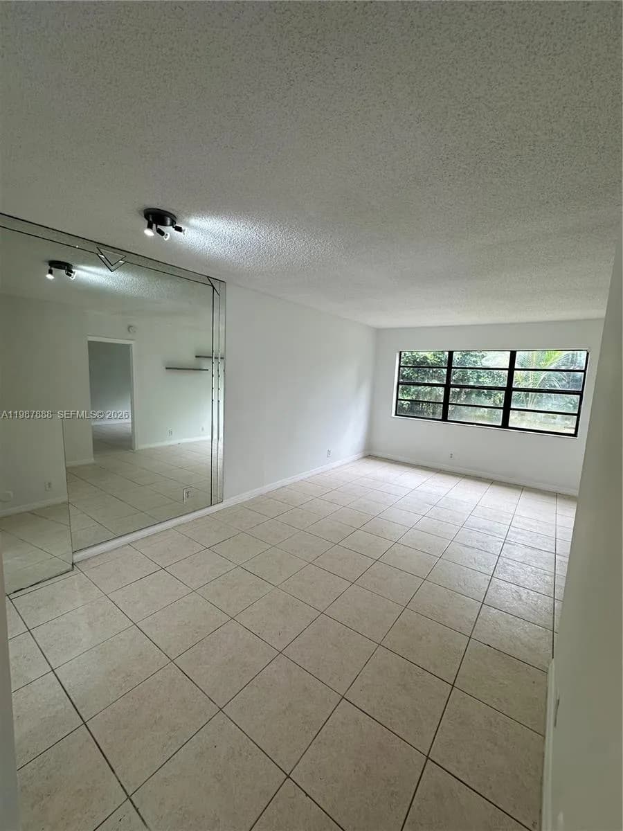 11213 Royal Palm Blvd # 11213, Coral Springs FL 33065
