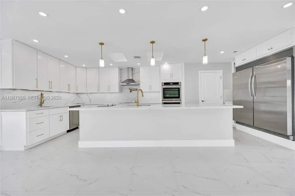 4010 NW 99th Ave, Coral Springs FL 33065