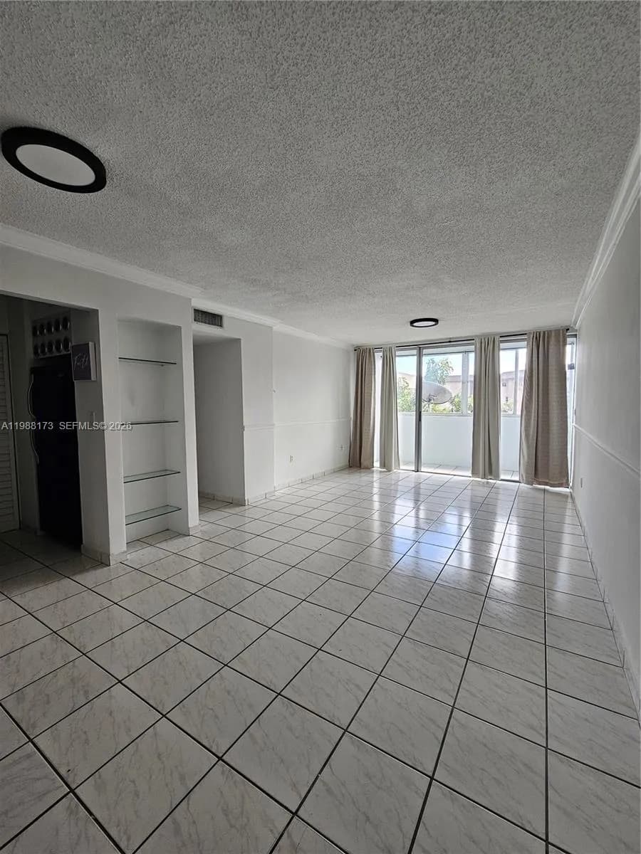 840 NW 87th Ave # 406, Miami FL 33172